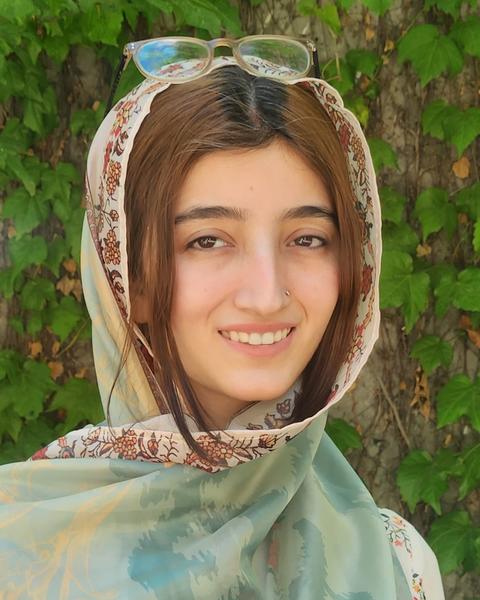 Headshot of Ifrah Wali.