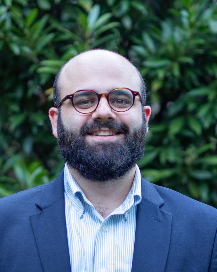 Headshot of Peter Habib.